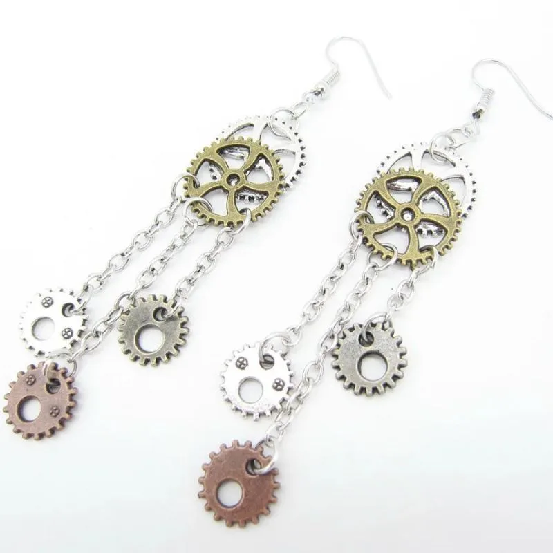 Vue 33 — Boucles d'Oreilles Pendantes Steampunk