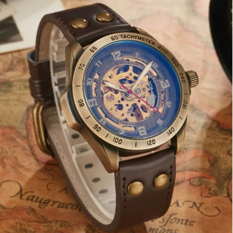 Vue 3 — Montre Mécanisme Apparent pour Homme