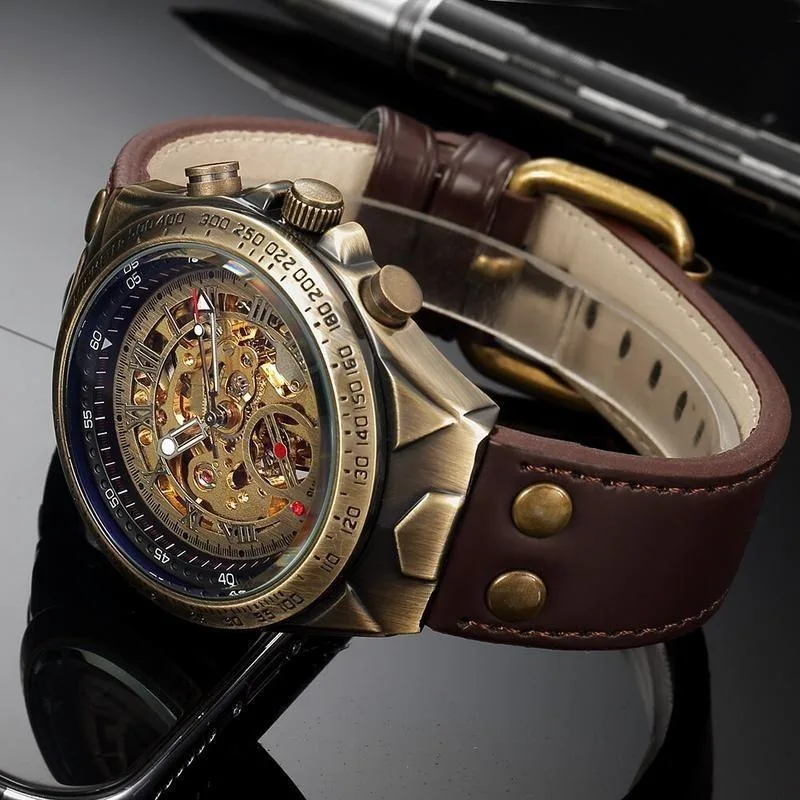 Vue 5 — Montre Steampunk Squelette