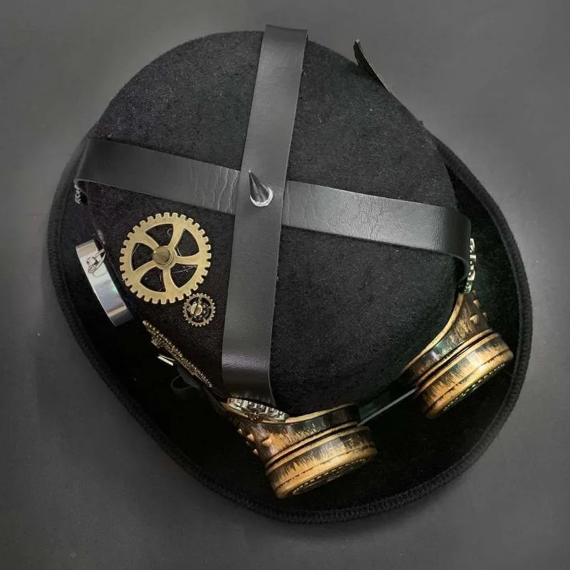 Vue 6 — Chapeau Steampunk Customisé