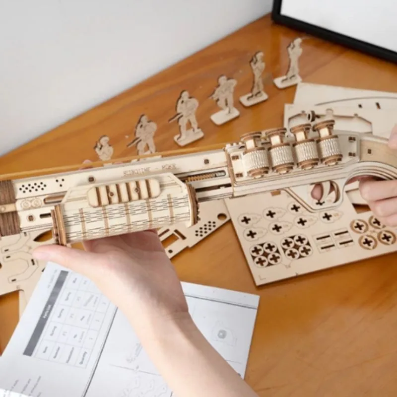 Vue 3 — Maquette Steampunk Fusil