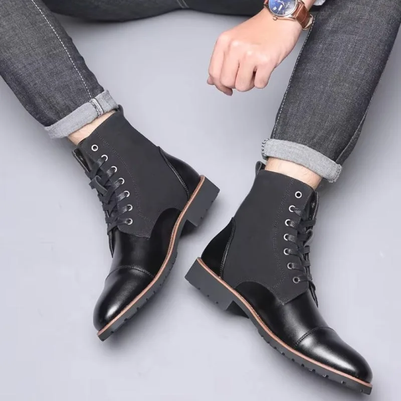 Vue 5 — Bottines Noires à Lacets
