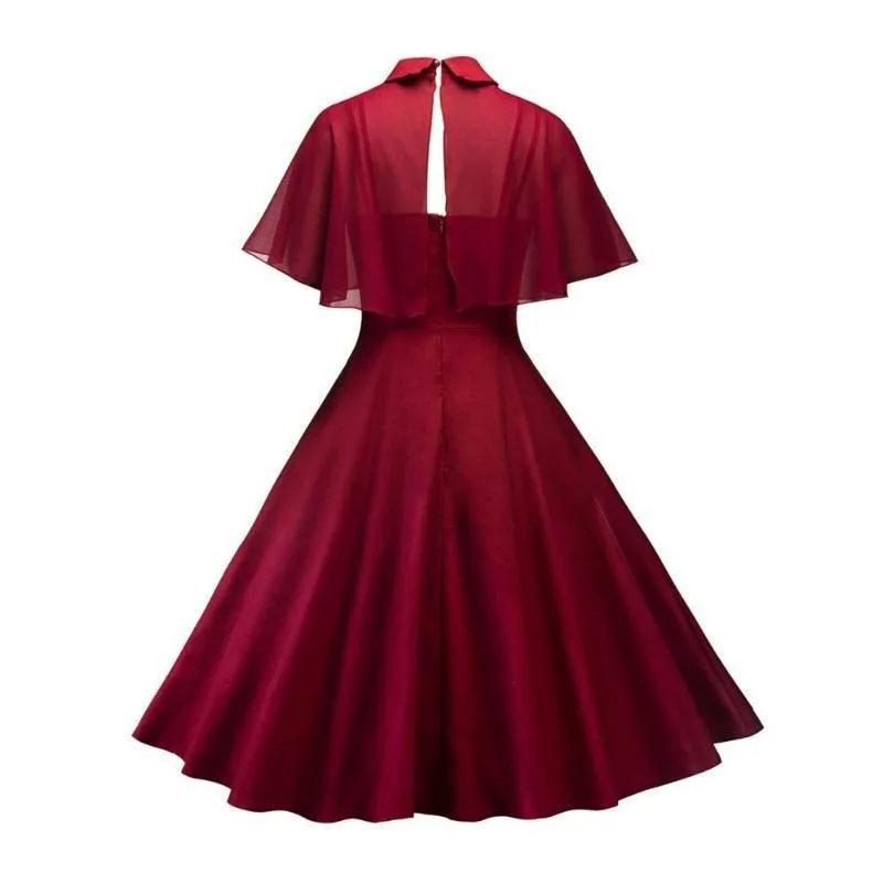 Vue 2 — Robe Vintage Rouge