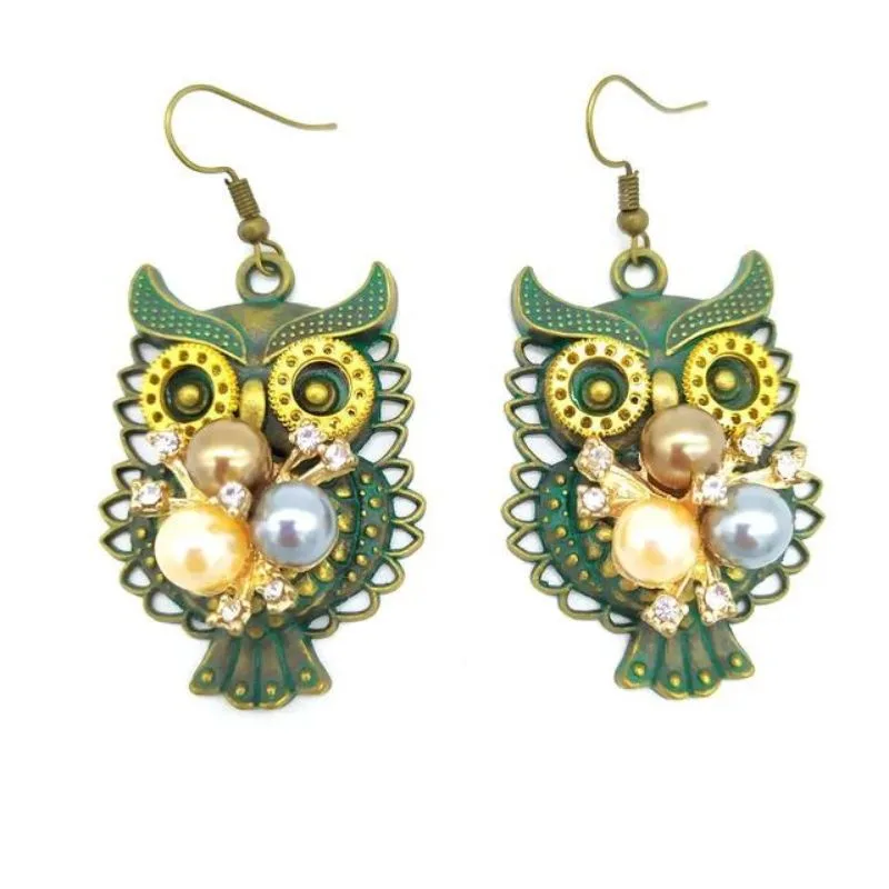Vue 26 — Boucles d'Oreilles Pendantes Steampunk