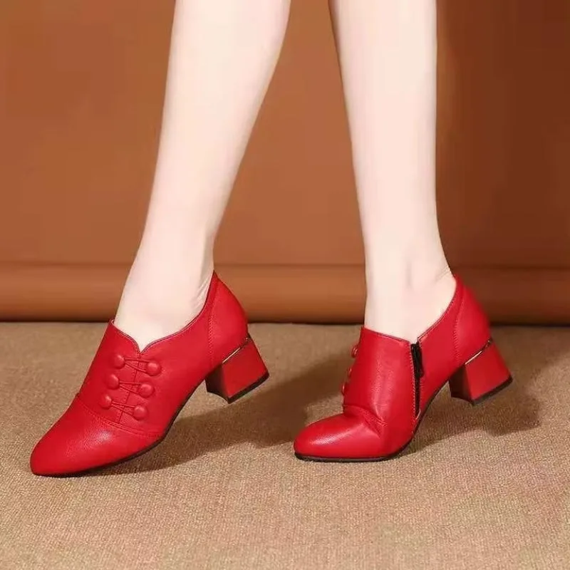 Vue 2 — Chaussures Victoriennes pour Femme