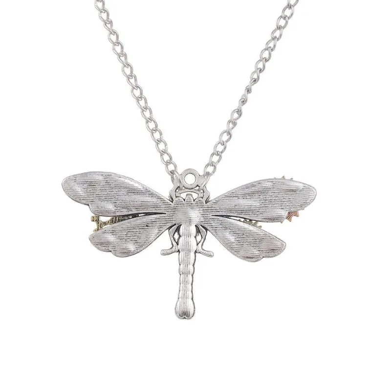 Vue 2 — Collier Steampunk Papillon