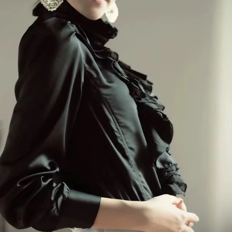 Vue 4 — Chemise Steampunk Noire Femme