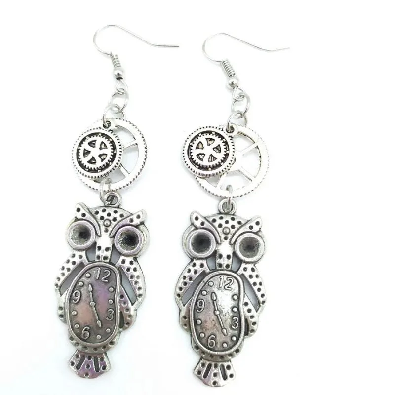 Vue 10 — Boucles d'Oreilles Pendantes Steampunk