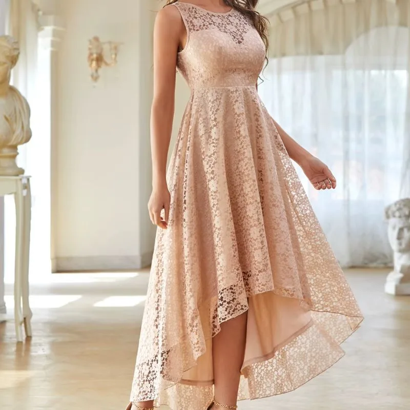 Vue 3 — Robe Beige Steampunk