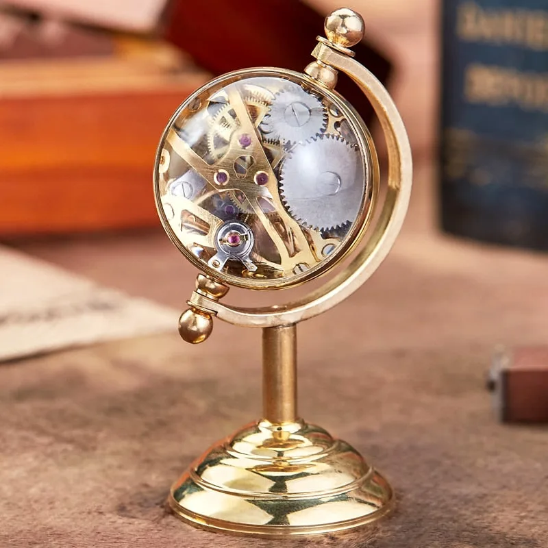 Vue 2 — Pendulette Steampunk de Bureau Mécanique