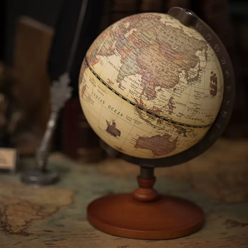 Vue 5 — Globe Terrestre Tournant Sur Pied