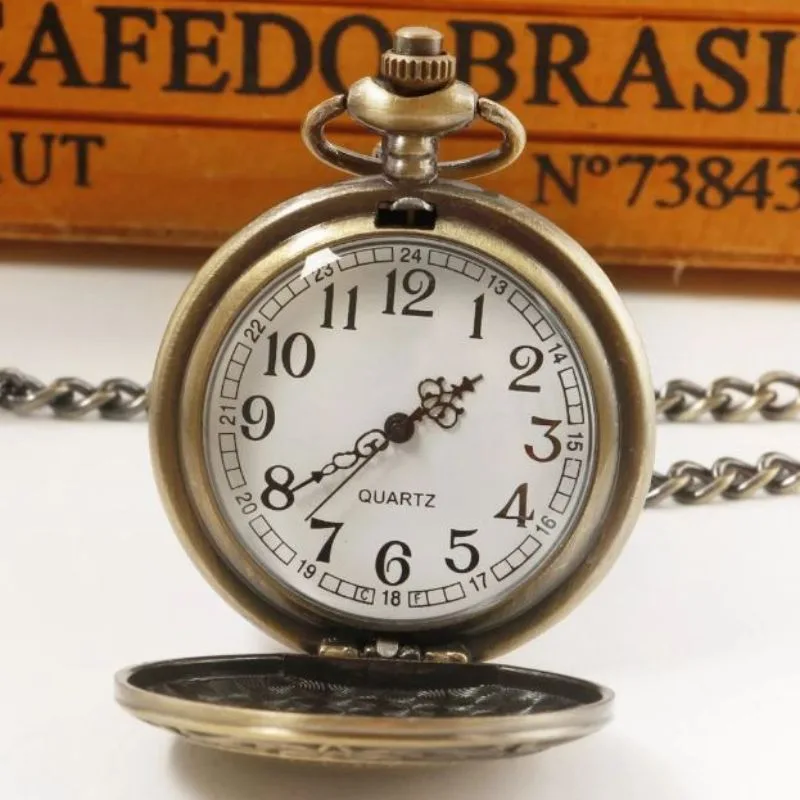 Vue 2 — Montre à Gousset Steampunk Savonnette