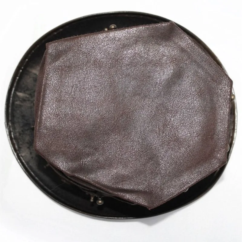 Vue 3 — Chapeau Steampunk Goth