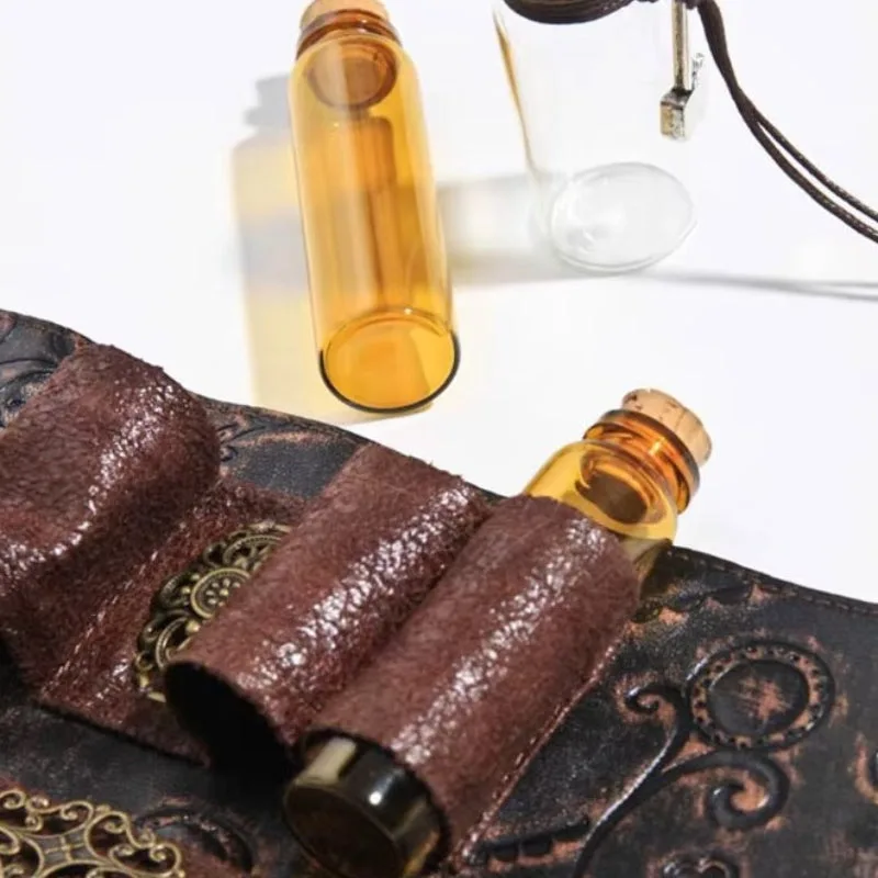 Vue 3 — Brassard Steampunk Fiole