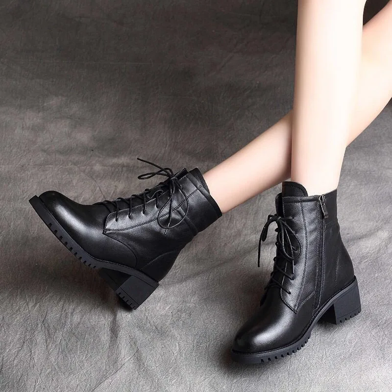 Vue 5 — Bottines Victoriennes en Simili