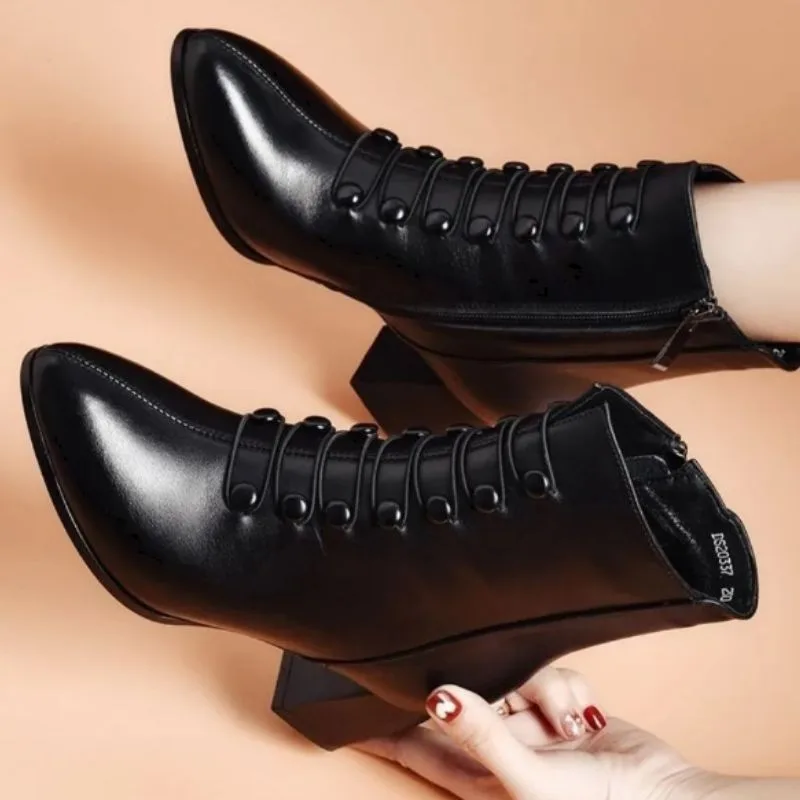 Vue 4 — Bottines à Boutons PU Noir Steampunk