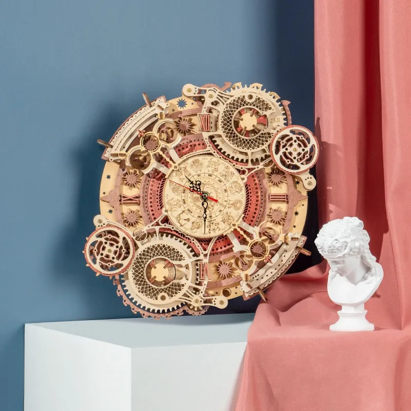 Vue 2 — Maquette en Bois Horloge Animée