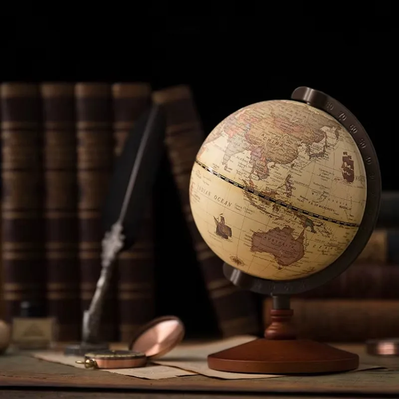 Vue 2 — Globe Terrestre Tournant Sur Pied