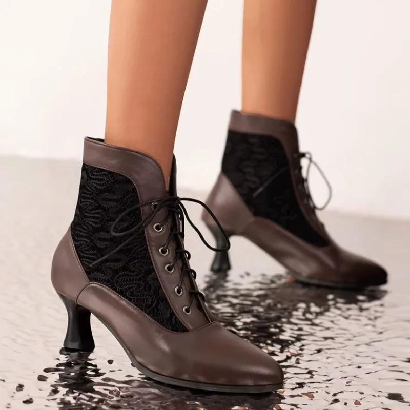 Vue 14 — Bottines Steampunk Edwardiennes