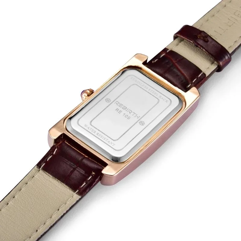 Vue 12 — Montre Rectangulaire Femme Vintage