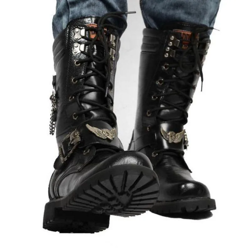 Vue 4 — Bottes Steampunk Gothique Tête de Mort