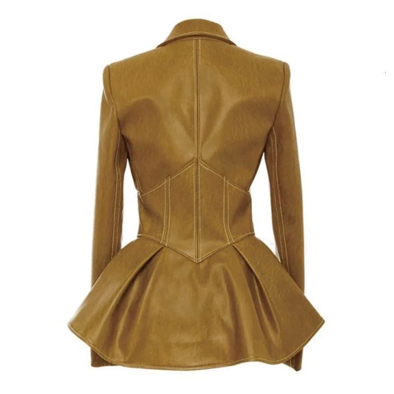 Vue 4 — Veste Steampunk Victorienne en simili