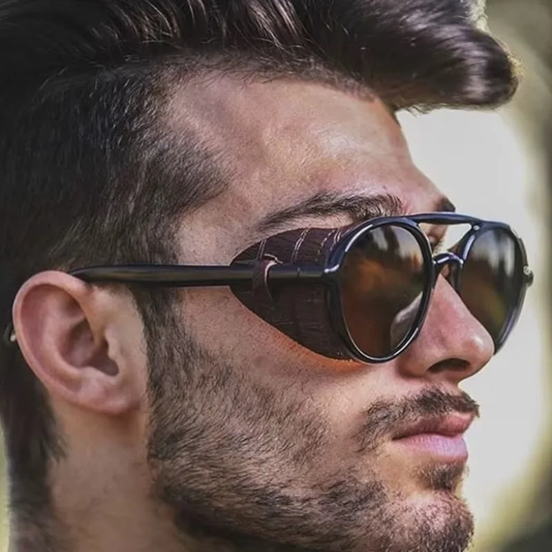 Vue 2 — Lunettes de Soleil Vintage Homme