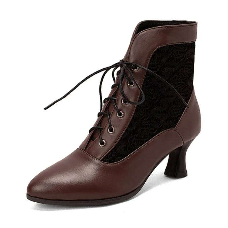 Vue 10 — Bottines Steampunk Edwardiennes