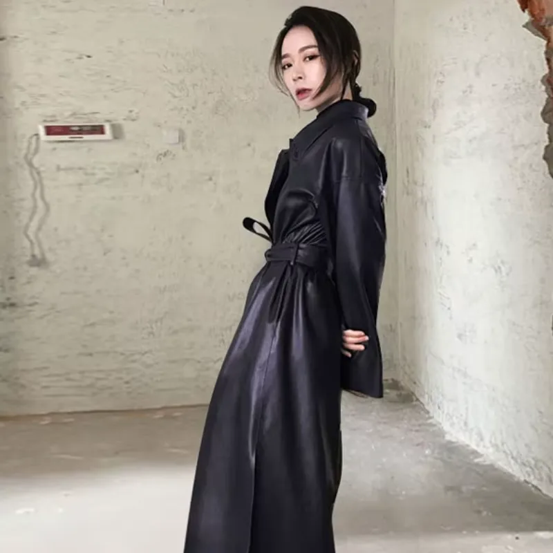 Vue 5 — Manteau Trench Coat Surdimensionné en PU