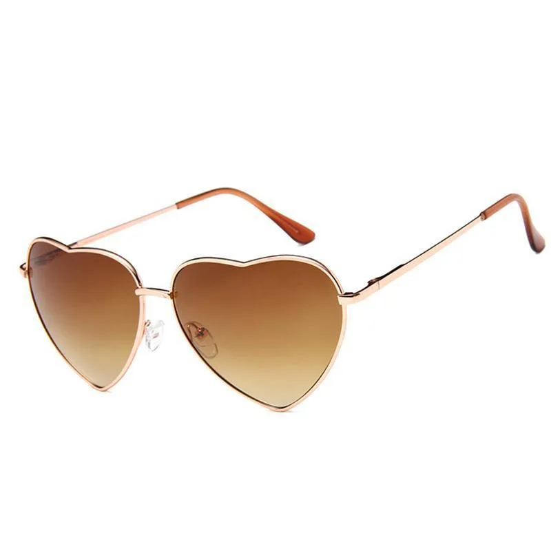 Vue 3 — Lunettes de Soleil Cœur Dorées
