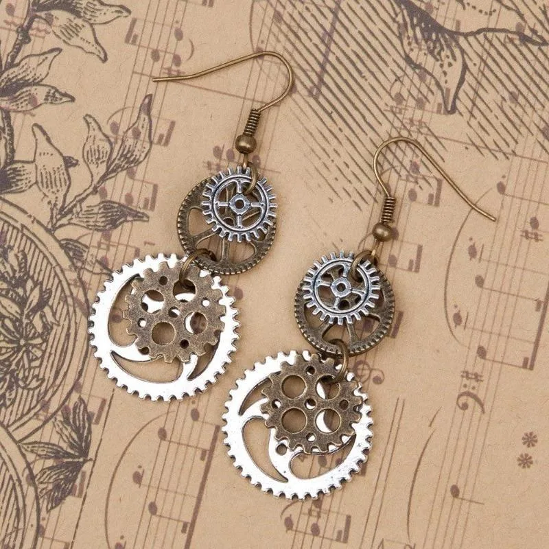 Vue 3 — Boucles d'Oreilles Engrenage Steampunk