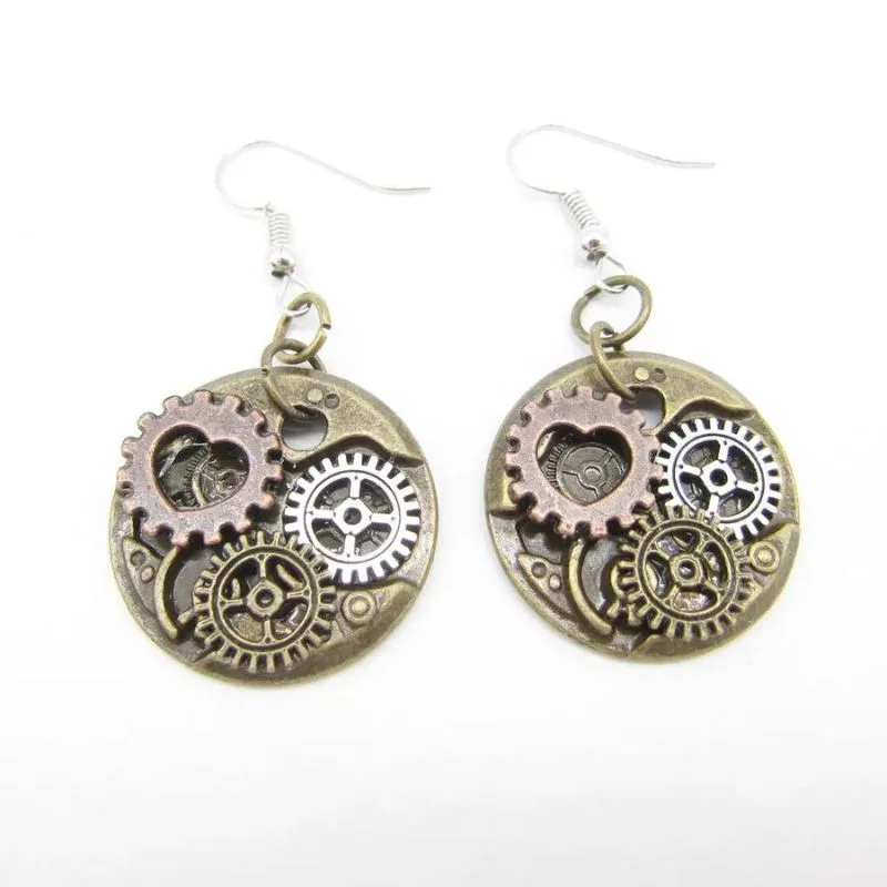 Vue 30 — Boucles d'Oreilles Pendantes Steampunk