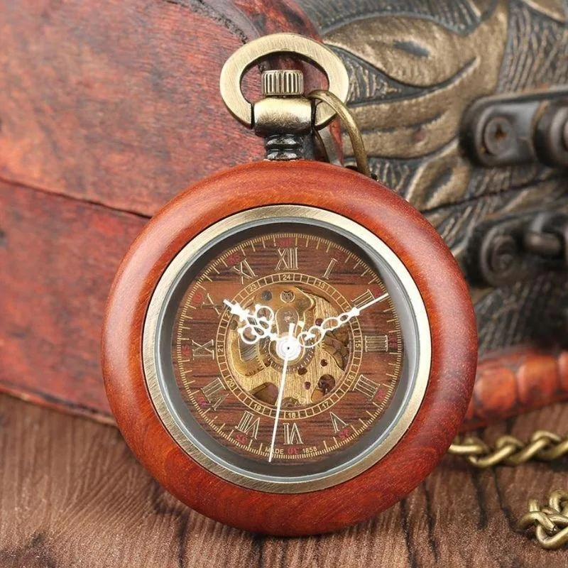 Vue 5 — Montre de Poche Steampunk en Bois