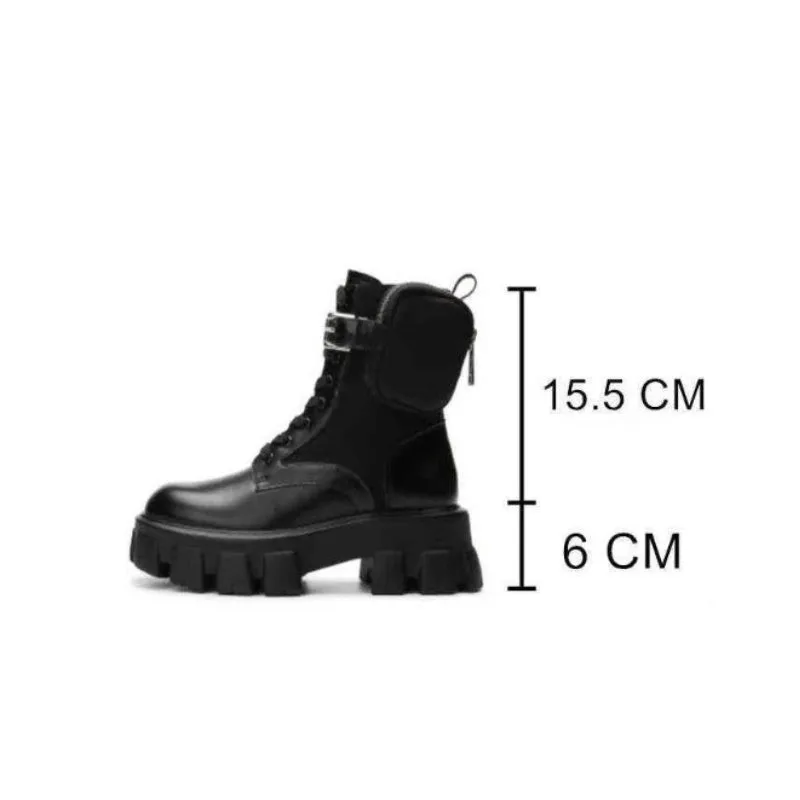 Vue 3 — Bottines Punk Femme
