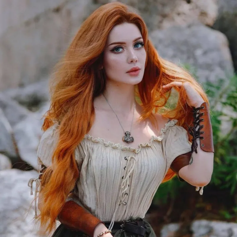 Vue 2 — Chemise Steampunk Epaules Dénudées