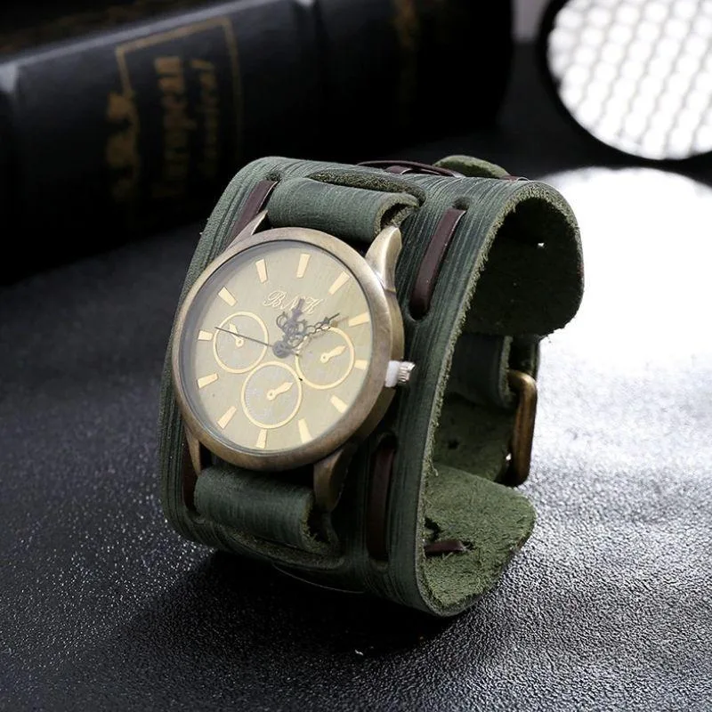 Vue 5 — Montre Bracelet Steampunk
