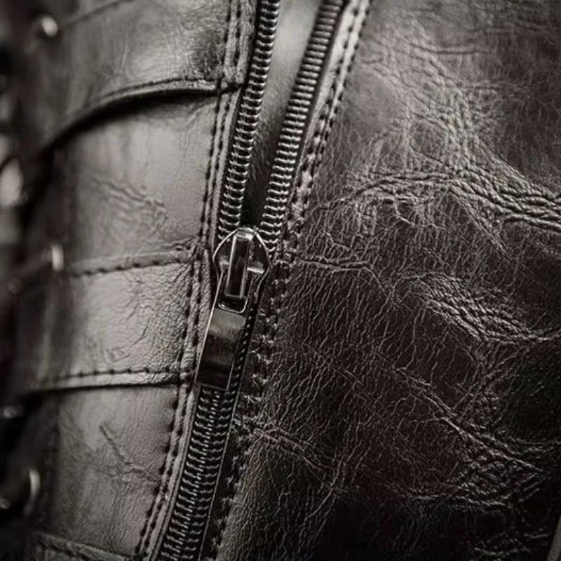 Vue 4 — Bottes Steampunk en PU Homme