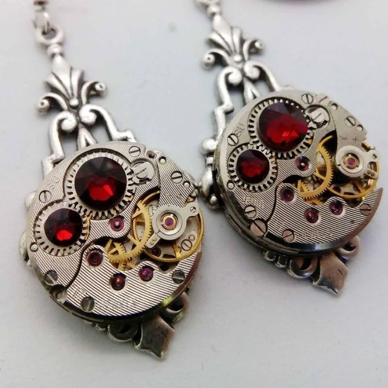 Vue 2 — Boucles d'Oreilles Steampunk Femme