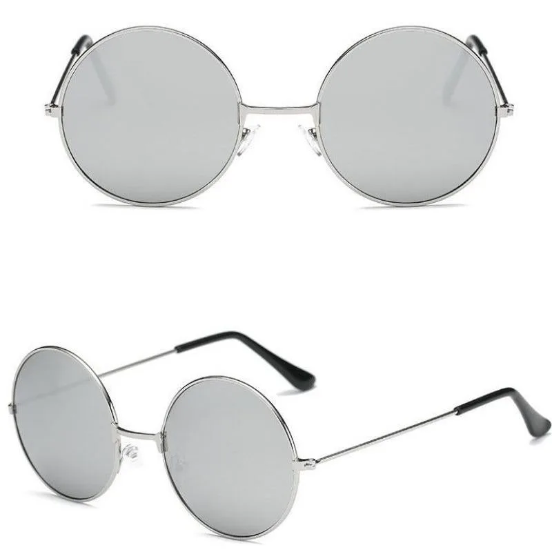 Vue 18 — Lunettes de Soleil Rondes Vintage Femme