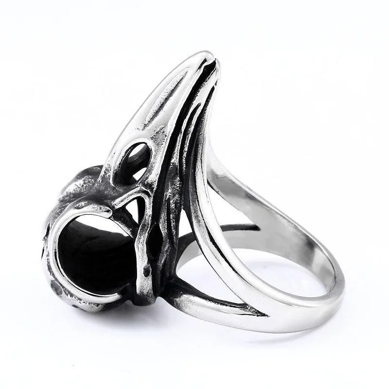 Vue 3 — Bague Crâne de Corbeau