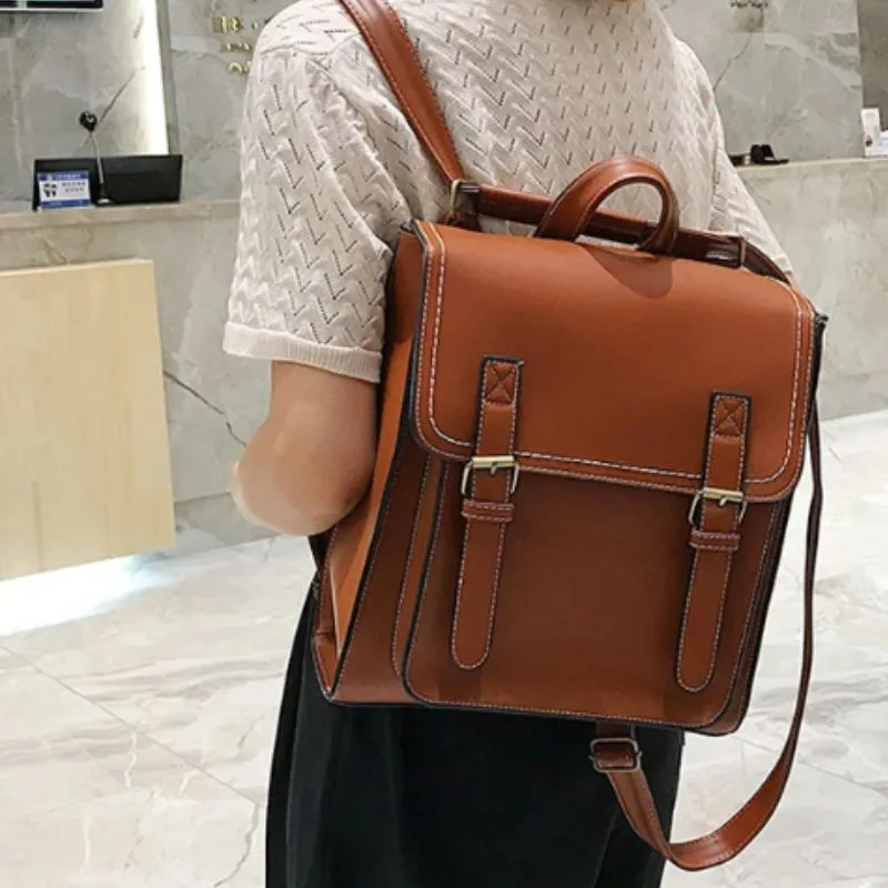 Vue 4 — Cartable Steampunk en PU