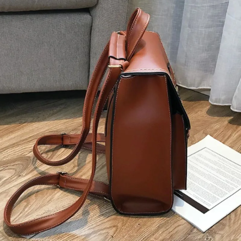 Vue 14 — Cartable Steampunk en PU