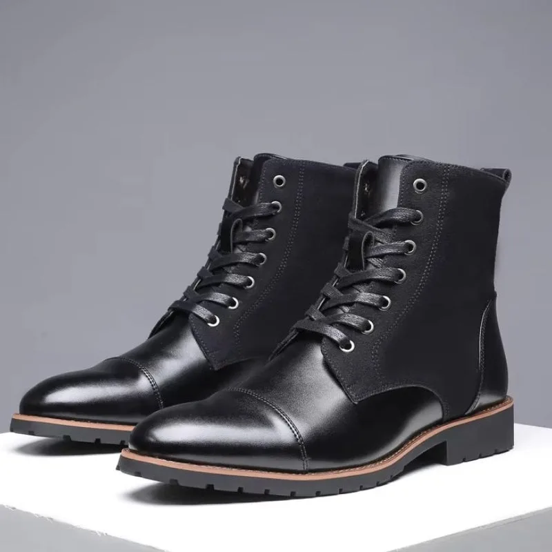 Vue 8 — Bottines Noires à Lacets