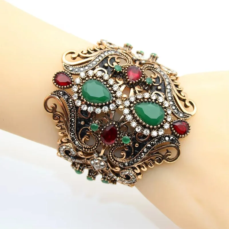 Vue 10 — Bracelet Victorien Perle