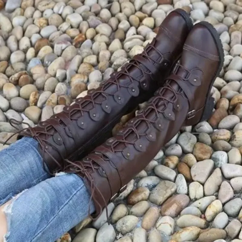 Vue 4 — Bottes Steampunk Marron en PU