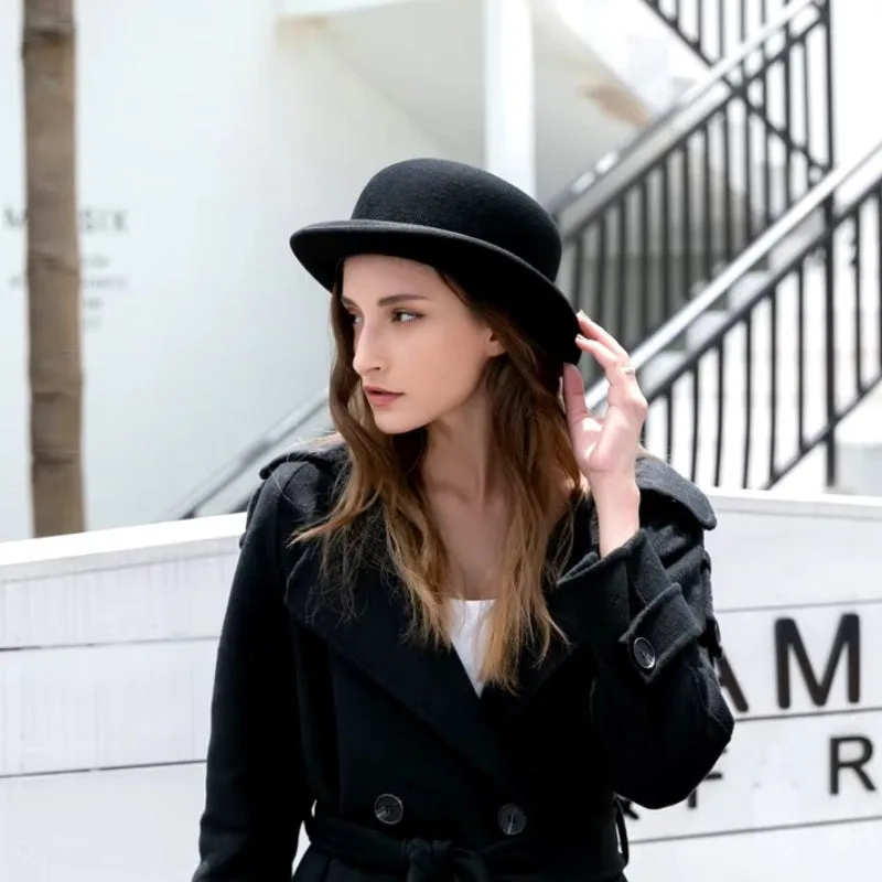 Vue 5 — Chapeau Melon Vintage