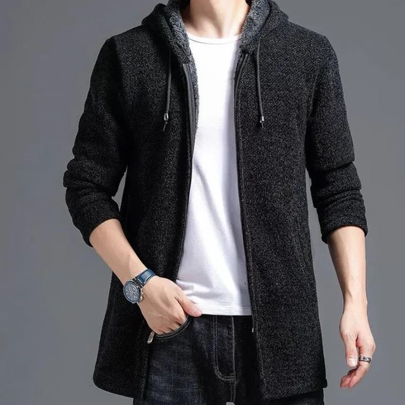Vue 5 — Cardigan à Capuche Homme