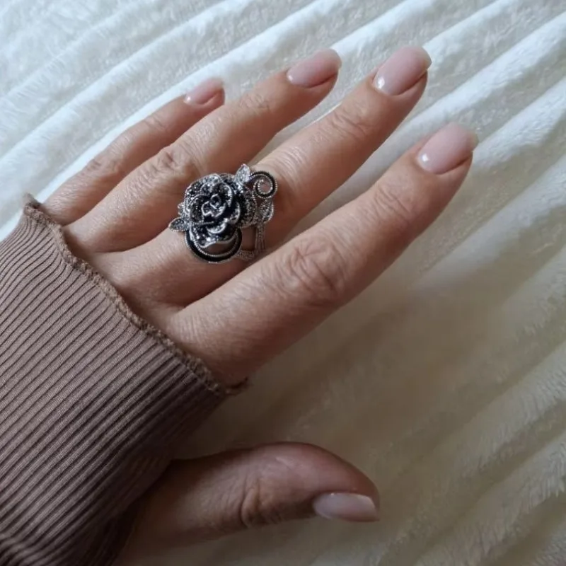 Vue 2 — Bague Victorienne Steampunk