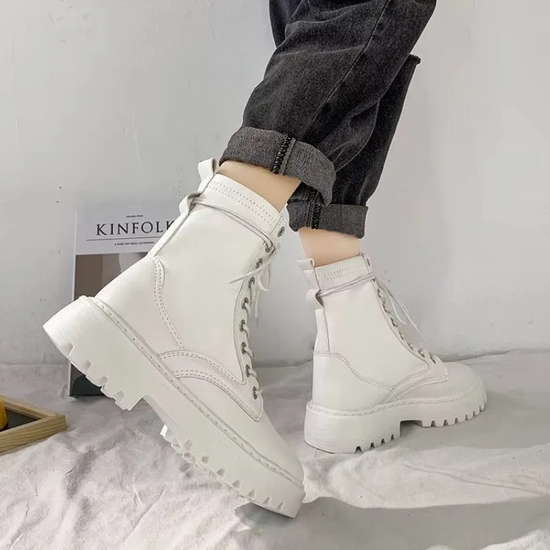 Vue 11 — Bottines Plateforme à Lacets