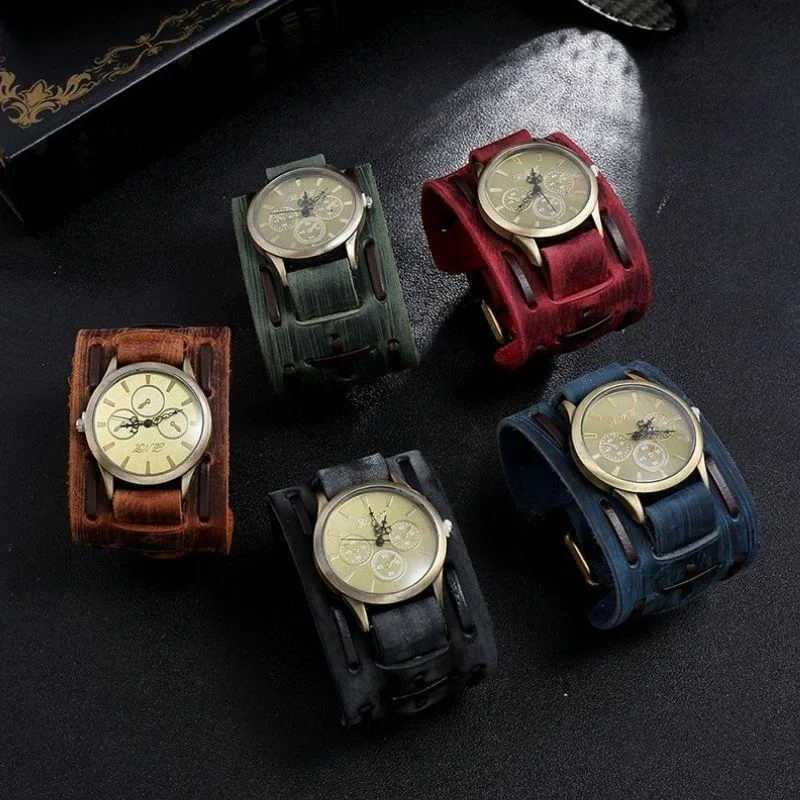 Vue 6 — Montre Bracelet Steampunk